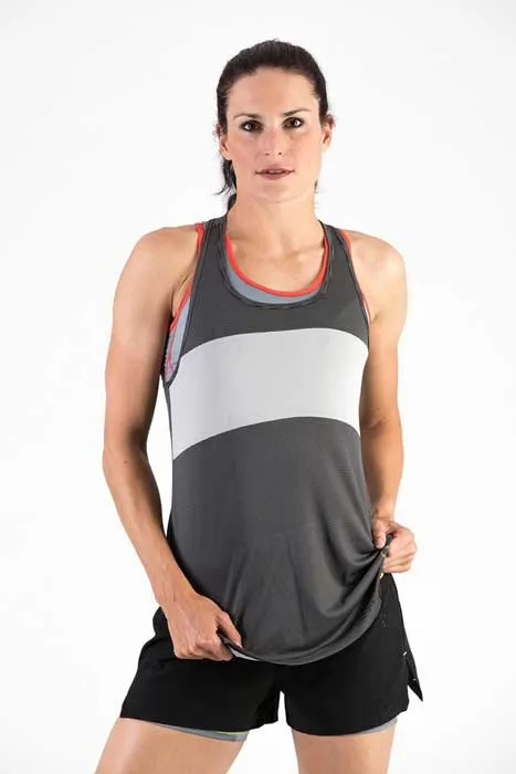 Camiseta de plástico reciclado